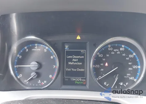 2016 Toyota Rav4 Limited z USA, uszkodzony, nr VIN 2T3DFREV8GW412391